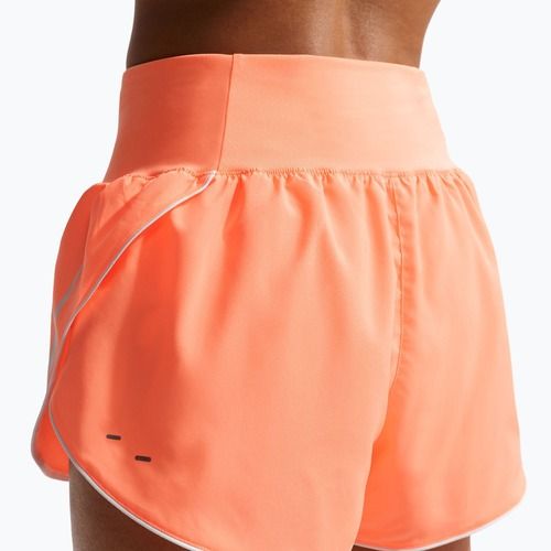 Spodenki do biegania damskie Nike Tempo Swoosh Dri-Fit Mid-Rise Brief-Lined orange pulse/white