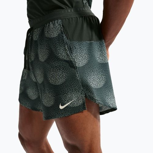 Spodenki do biegania męskie Nike Stride Dri-Fit Brief Lined 5" black spruce