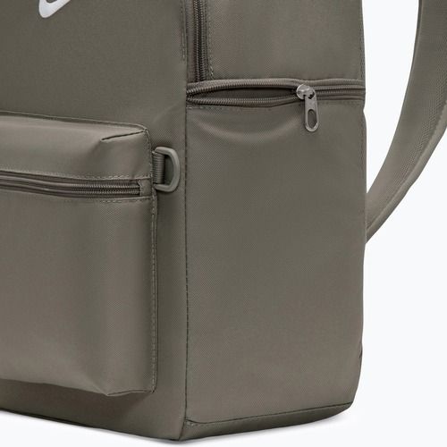 Plecak miejski Nike Heritage 23 l light army/white