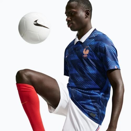 Spodenki piłkarskie męskie Nike FFF 2026 Stadium Home Soccer Replica white/metallic copper