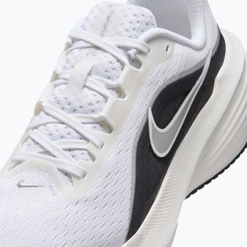 Buty do biegania damskie Nike Downshifter 14 white/summit white/metallic silver