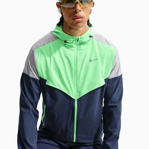 Kurtka do biegania męska Nike Impossibly Light Windrunner midnight navy/illusion green/wolf grey