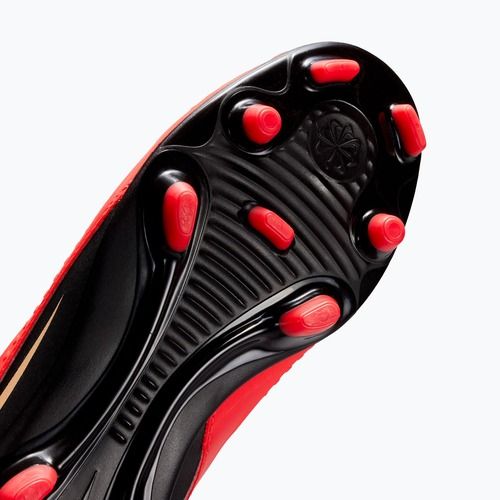 Buty piłkarskie dziecięce Nike Jr. Phantom 6 Low Club bright crimson/bright crimson/black