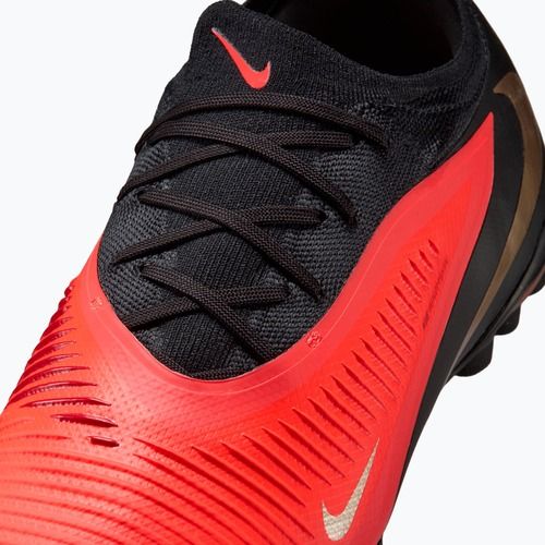 Buty piłkarskie męskie Nike Phantom 6 Low Pro bright crimson/black/blur