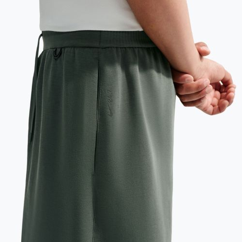 Spodenki treningowe męskie Nike 24.7 ImpossiblySoft camo green/black/outdoor green