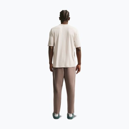 Koszulka treningowa męska Nike 24.7 ImpossiblySoft Light light orewood brown/sail/lilght iron ore