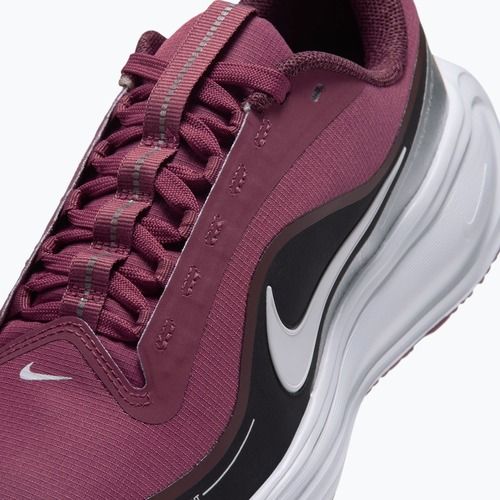 Buty do biegania damskie Nike Revolution 8 Utility pink smoke/black/summit white