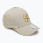 Czapka z daszkiem damska New Era Metallic Logo 9Forty New York Yankees light beige
