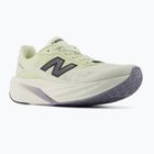 Buty do biegania damskie New Balance FuelCell Rebel V5 pistachio butter/sea salt