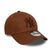 Czapka zimowa New Era League Essential 9Forty New York Yankees dark auburn