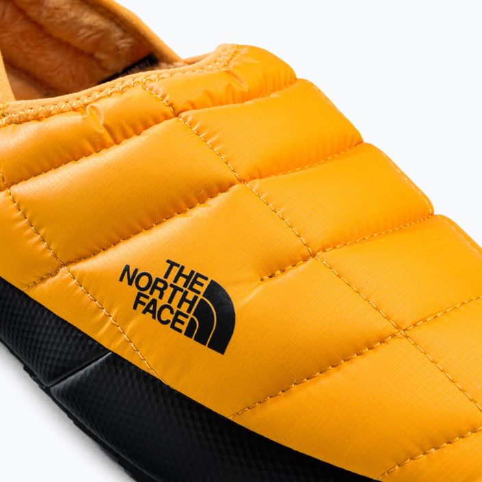 Kapcie męskie The North Face Thermoball Traction Mule V summit gold/black 7