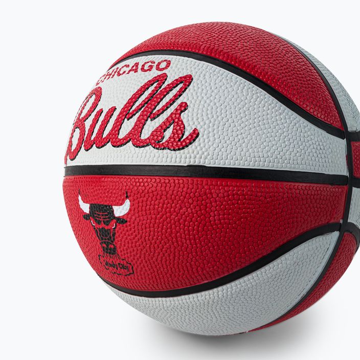 Piłka do koszykówki dziecięca Wilson NBA Team Retro Mini Chicago Bulls red rozmiar 3 3