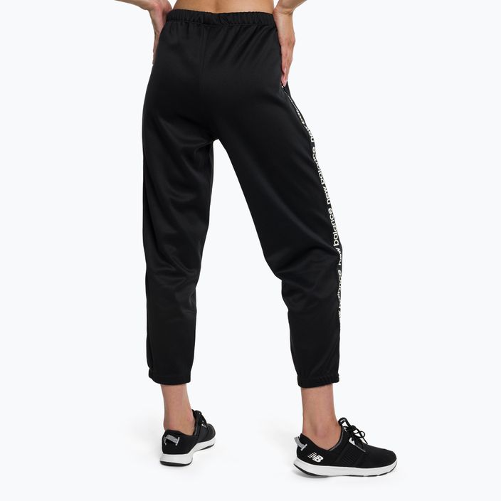 Spodnie treningowe damskie New Balance Relentless Performance Fleece black 3