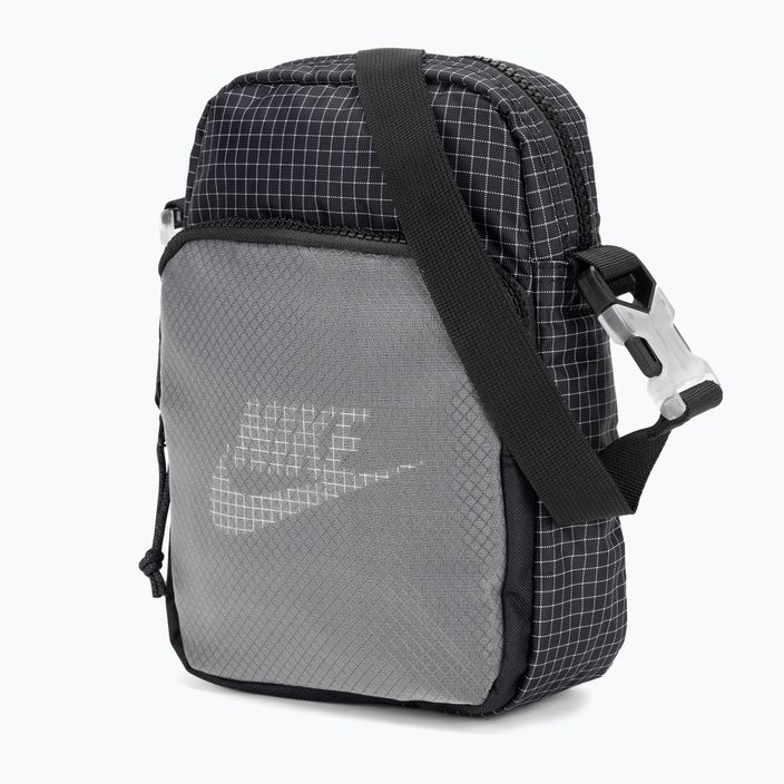 Saszetka Nike Heritage Crossbody black/anthracite/white 2