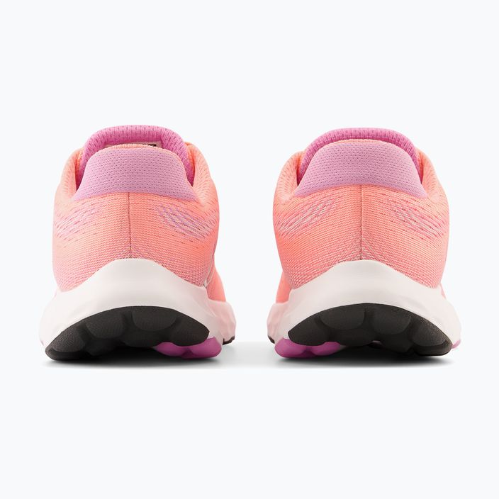 Buty do biegania damskie New Balance 520 v8 pink 13