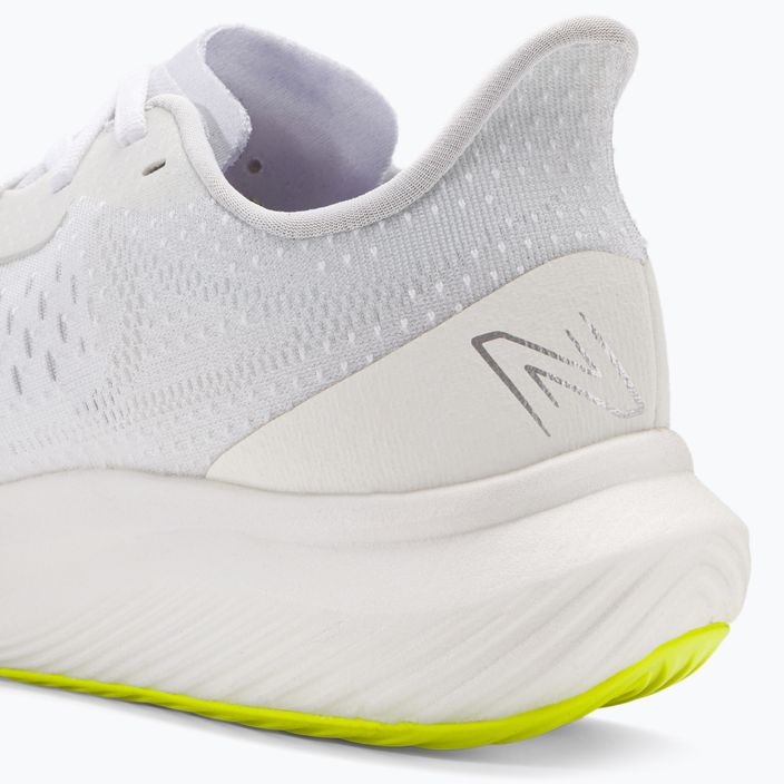Buty do biegania damskie New Balance FuelCell Rebel v3 munsell white 9
