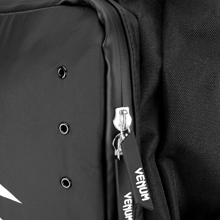 Plecak treningowy Venum Challenger Xtrem Evo czarno-biały 03831-108 8