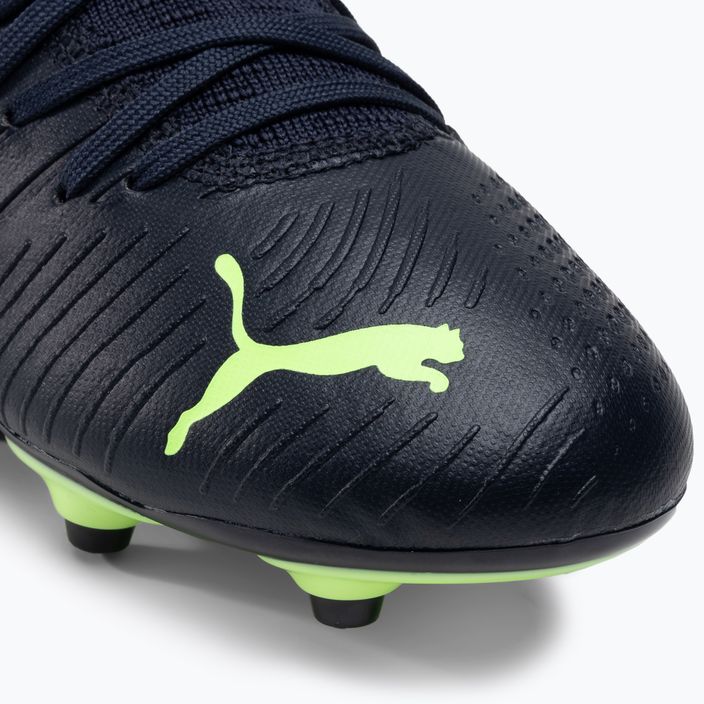 Buty piłkarskie dziecięce PUMA Future Z 4.4 FG/AG Jr czarno-zielone 107014 7
