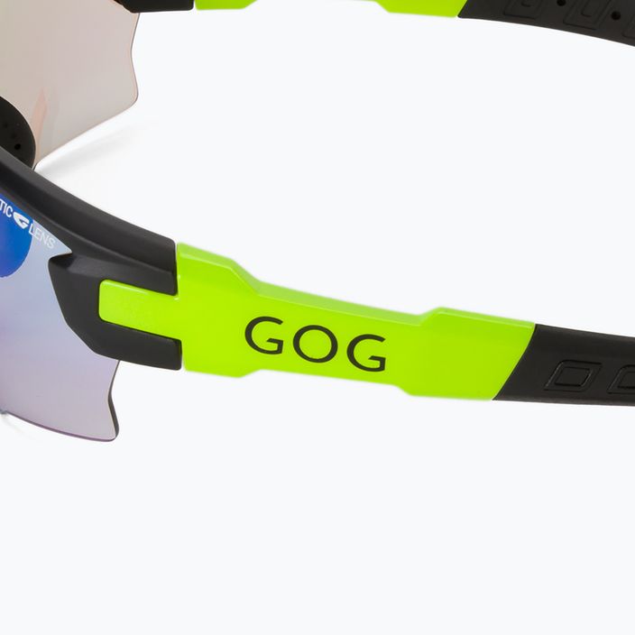 Okulary przeciwsłoneczne GOG Steno C matt black/green/ polychromatic green 4