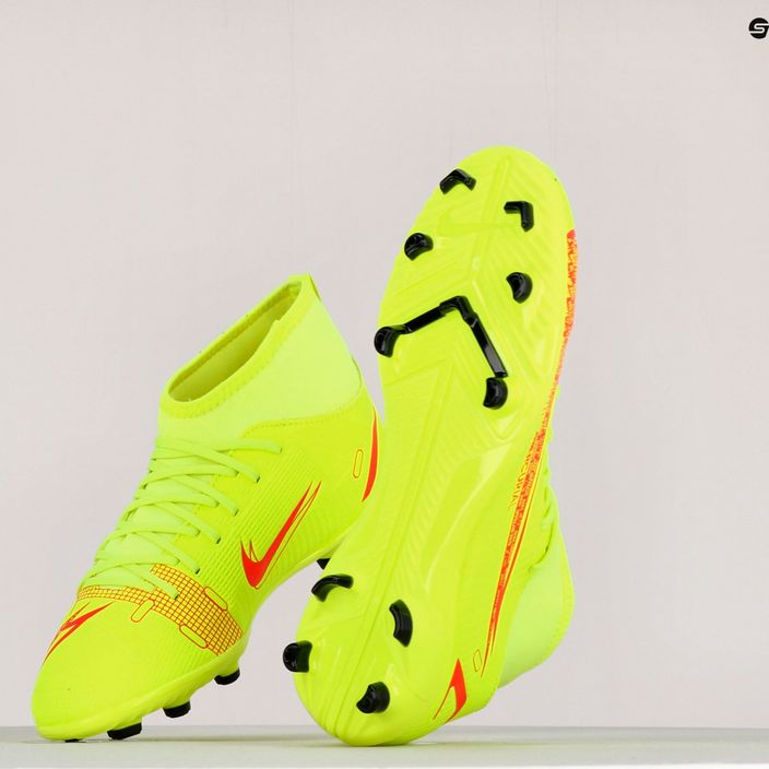 Buty piłkarskie dziecięce Nike Superfly 8 Club FG/MG Jr volt/black/bright crimson 11