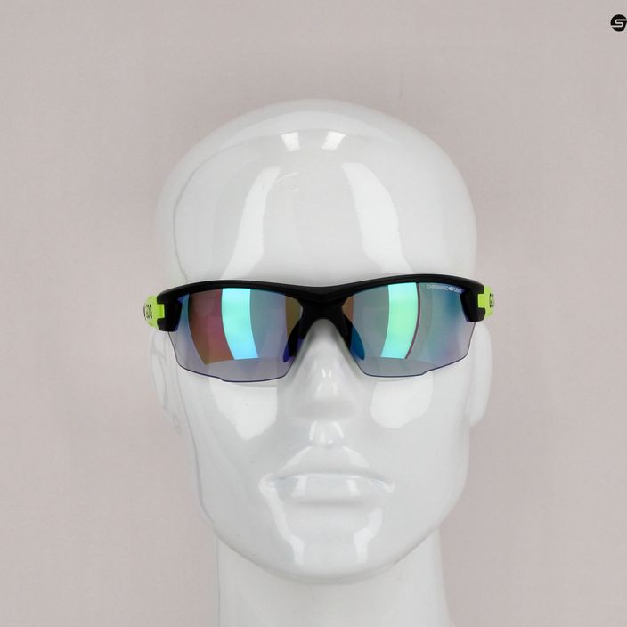 Okulary przeciwsłoneczne GOG Steno C matt black/green/ polychromatic green 7