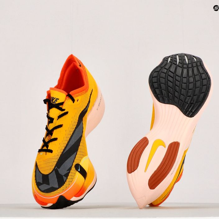 Buty do biegania męskie Nike Zoomx Vaporfly Next 2 university gold/black/pollen/orange 11