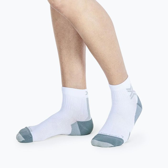 Skarpety do biegania męskie X-Socks Run Discover Ankle arctic white/pearl grey 2