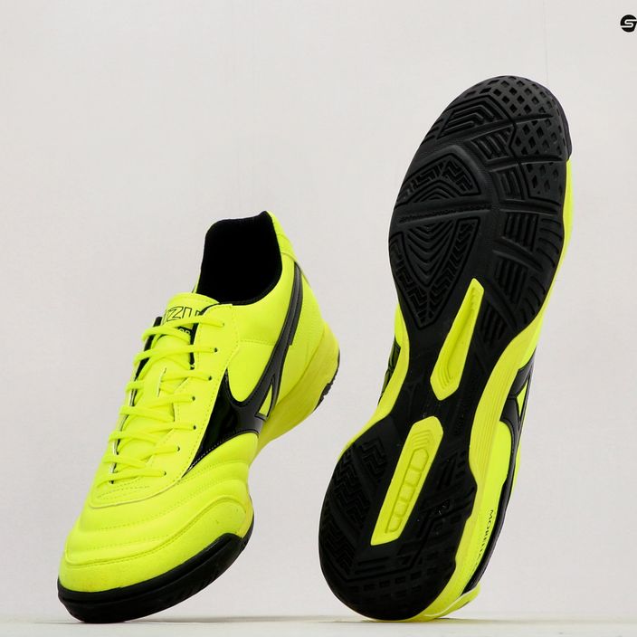 Buty piłkarskie męskie Mizuno Morelia Sala Classic IN żółte Q1GA220245 15