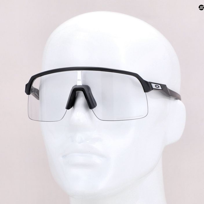 Okulary przeciwsłoneczne Oakley Sutro Lite matte carbon/clear photochromic 12