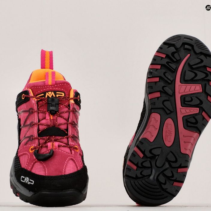 Buty trekkingowe dziecięce CMP Rigel Low Wp różowe 3Q54554/06HE 12