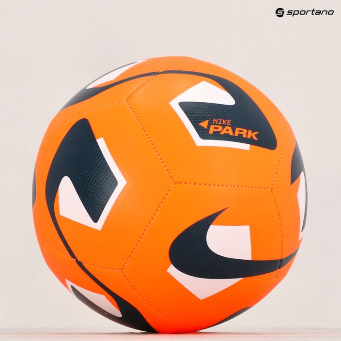 Piłka do piłki nożnej Nike Park Team 2.0 total orange/white/thunder blue rozmiar 4 5