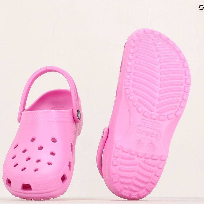 Klapki Crocs Classic taffy pink 13