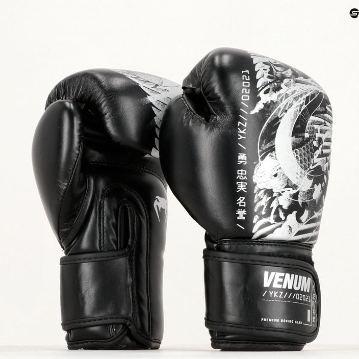 Rękawice bokserskie dziecięce Venum YKZ21 Boxing black/white 12