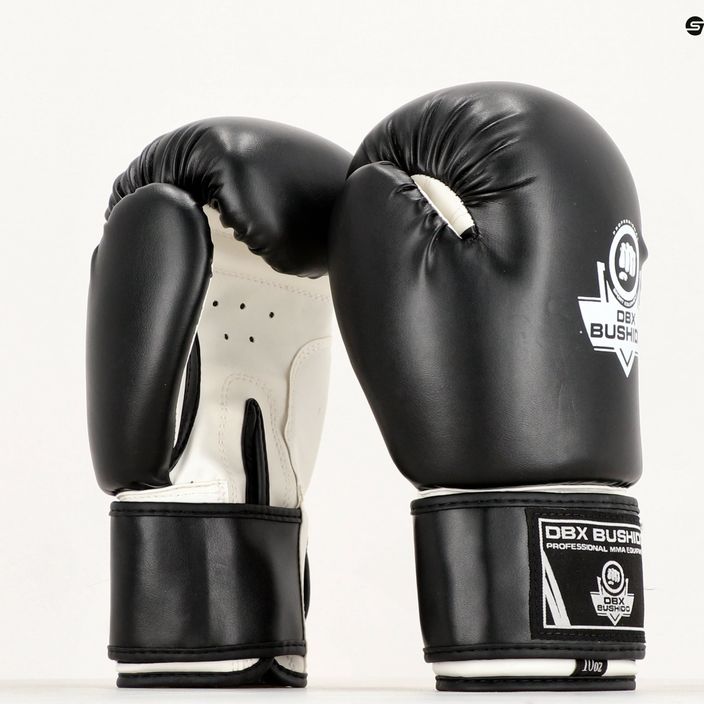 Rękawice bokserskie DBX BUSHIDO ARB-407 czarne/białe 24