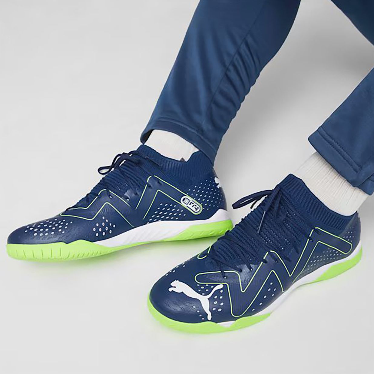 Buty piłkarskie męskie PUMA Future Match IT persian blue/puma white/pro green 11