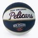 Piłka do koszykówki dziecięca Wilson NBA Team Retro Mini New Orleans Pelicans blue rozmiar 3