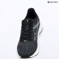 Buty do biegania damskie Mizuno Wave Inspire 21 black/silver/metallic gray 9