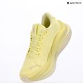 Buty do biegania damskie PUMA MagMax Nitro gold moon 9
