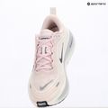 Buty do biegania damskie Nike Vomero Plus pearl pink/white/midnight navy 14