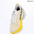 Buty do biegania damskie Brooks Hyperion Max 4 white/cyber yellow/black 9