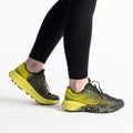Buty do biegania damskie HOKA Evo Speedgoat citrus/black 3