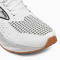 Buty do biegania damskie Brooks Levitate StealthFit 6 white/bran 9