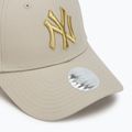 Czapka z daszkiem damska New Era Metallic Logo 9Forty New York Yankees light beige 3