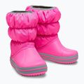 Śniegowce dziecięce Crocs Winter Puff Kids electric pink/light grey 12