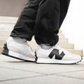 Buty męskie New Balance 327's V1 grey 15