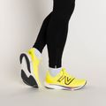 Buty do biegania męskie New Balance FuelCell Rebel v3 cosmic pineaple 3