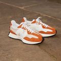 Buty New Balance 327's V1 orange 8