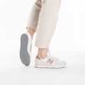 Buty damskie New Balance 373's V2 moonbeam/pink 2