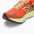 Buty do biegania damskie New Balance FuelCell Venym gulf red 7