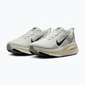 Buty do biegania męskie Nike Vomero 18 summit white/coconut milk/black 3